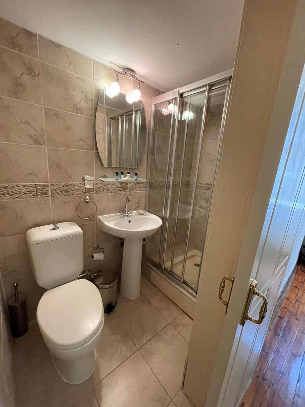 Deniz Konak Boutique Hotel كيرينيا المظهر الخارجي الصورة
